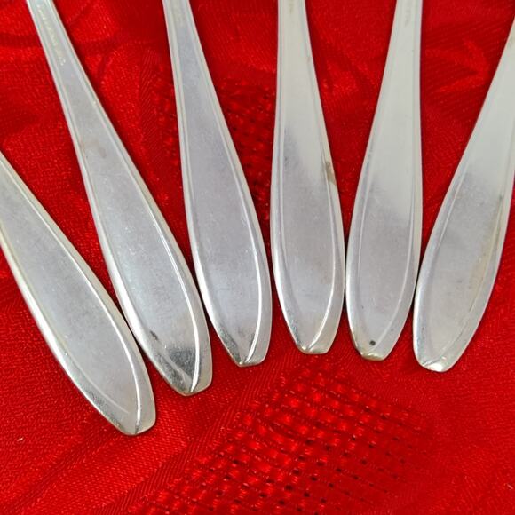 6X Tsp Antique Rogers Bros IS Silhouette Silver Plated Teaspoons - Picture 11 of 12